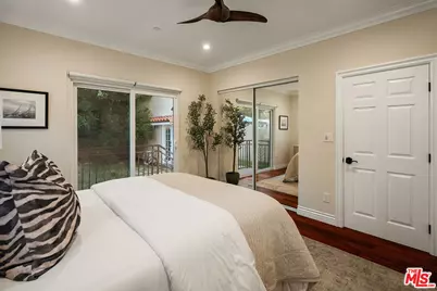 1568 S Point View St, Los Angeles, CA 90035 - Photo 25
