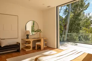 12752 Mulholland Dr, Los Angeles, CA 90210 - Photo 43