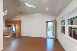 320 Grand Blvd, Los Angeles, CA 90291 - Photo 19