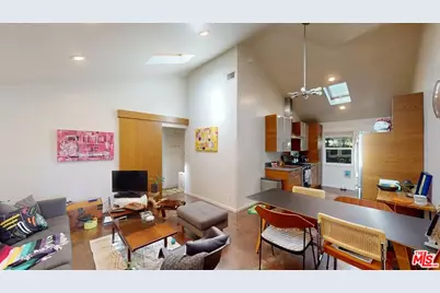 320 Grand Blvd, Los Angeles, CA 90291 - Photo 15