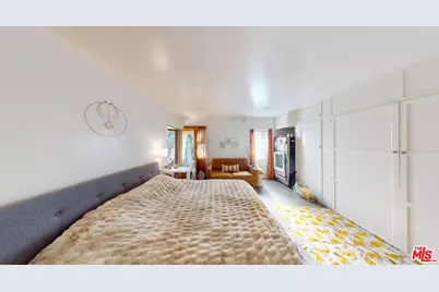 320 Grand Blvd, Los Angeles, CA 90291 - Photo 59
