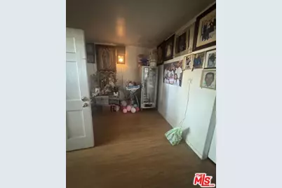 11416 Venice Blvd, Los Angeles, CA 90066 - Photo 17
