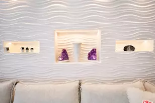 851 N San Vicente Blvd, West Hollywood, CA 90069 - Photo 3