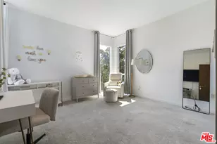 12504 Woodbridge St, Studio City, CA 91604 - Photo 21