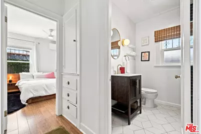 1308 W 56th St, Los Angeles, CA 90037 - Photo 15