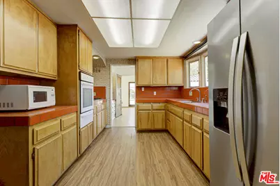 2401 E Glenoaks Blvd, Glendale, CA 91206 - Photo 55