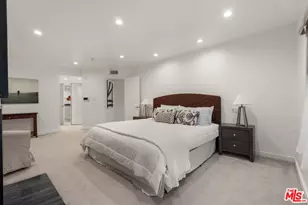 1160 Granville Ave, Los Angeles, CA 90049 - Photo 31