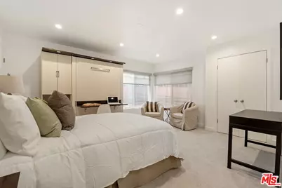 1160 Granville Ave #108, Los Angeles, CA 90049 - Photo 23
