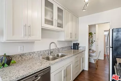 428 Hill St #16, Santa Monica, CA 90405 - Photo 17