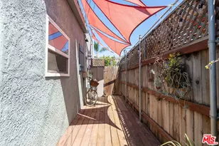 4224 E 11th St, Long Beach, CA 90804 - Photo 17