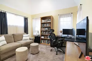 14413 Valley Vista Blvd, Sherman Oaks, CA 91423 - Photo 19