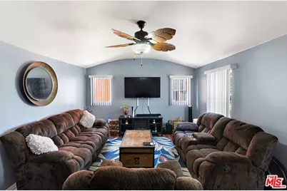 7414 Brighton Ave, Los Angeles, CA 90047 - Photo 5