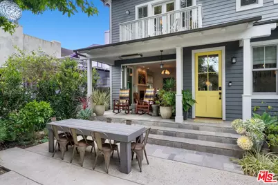 821 Amoroso Pl, Venice, CA 90291 - Photo 3