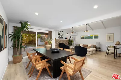 5751 Andasol Ave, Encino, CA 91316 - Photo 9
