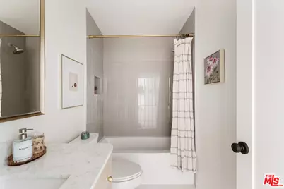 4412 Finley Ave #3, Los Angeles, CA 90027 - Photo 11