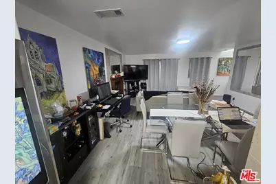 4922 W 104th St, Inglewood, CA 90304 - Photo 9