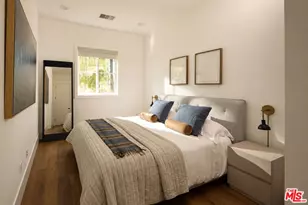 11420 Biona Dr, Los Angeles, CA 90066 - Photo 11