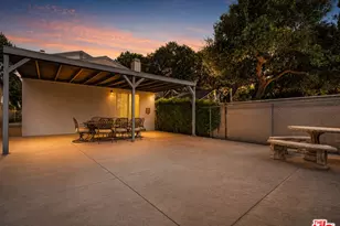 9935 Zitto Ln, Los Angeles, CA 91042 - Photo 21