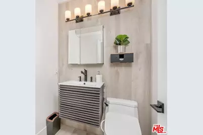 5737 Camellia Ave #118, North Hollywood, CA 91601 - Photo 11