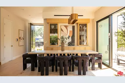 12427 Cumpston St, Los Angeles, CA 91607 - Photo 13