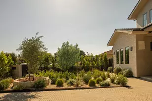 12427 Cumpston St, Los Angeles, CA 91607 - Photo 51