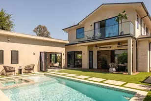 12427 Cumpston St, Los Angeles, CA 91607 - Photo 1
