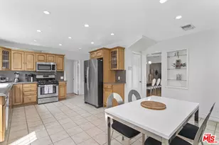 101 N Laurel Ave, Los Angeles, CA 90048 - Photo 21
