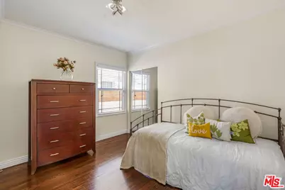 3827 Olmsted Ave, Los Angeles, CA 90008 - Photo 19