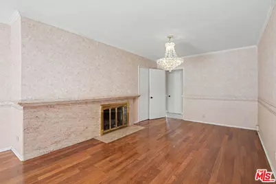 108 N Thurston Ave, Los Angeles, CA 90049 - Photo 21