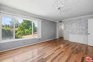 108 N Thurston Ave, Los Angeles, CA 90049 - Photo 37