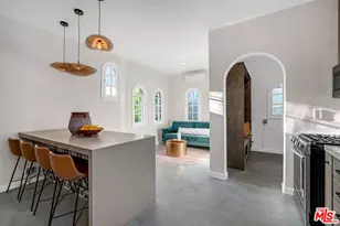 1915 Ocean Front Walk, Venice, CA 90291 - Photo 9