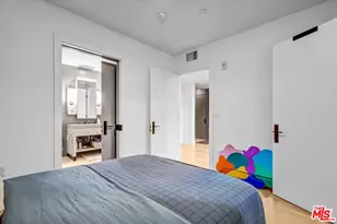 10777 Wilshire Blvd, Los Angeles, CA 90024 - Photo 17