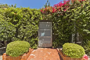 136 Beloit Ave, Los Angeles, CA 90049 - Photo 11