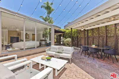 136 Beloit Ave, Los Angeles, CA 90049 - Photo 7