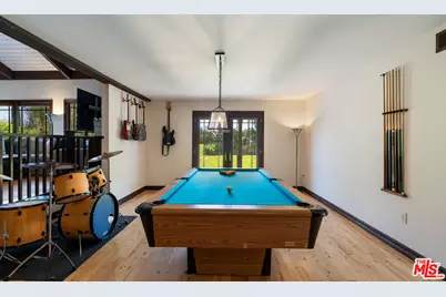 23938 Killion St, Los Angeles, CA 91367 - Photo 17