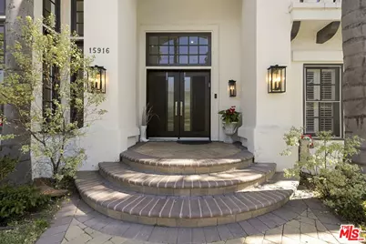15916 Daniel Ln, Encino, CA 91436 - Photo 3