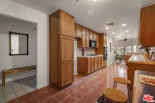14630 Dickens St, Los Angeles, CA 91403 - Photo 13