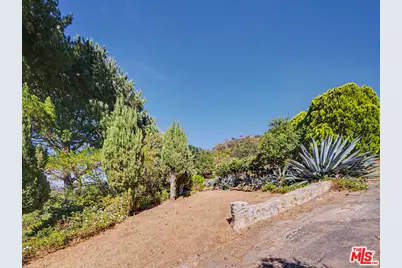 2188 Tuna Canyon Rd, Topanga, CA 90290 - Photo 13