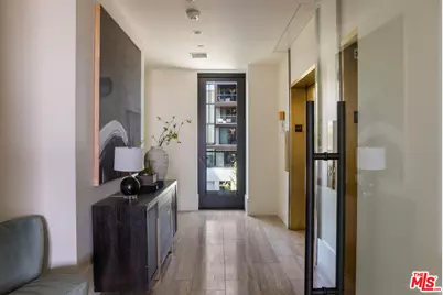 8420 W Sunset Blvd #702, West Hollywood, CA 90069 - Photo 21