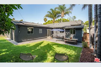 1865 Talmadge St, Los Angeles, CA 90027 - Photo 29