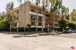 750 N Kings Rd, Los Angeles, CA 90069 - Photo 29