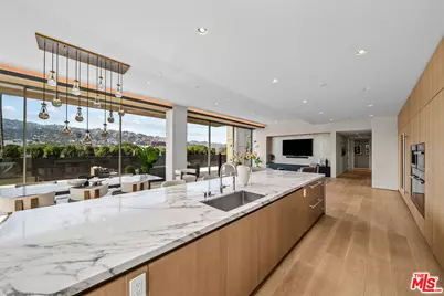 8899 Beverly Blvd #4A, West Hollywood, CA 90048 - Photo 11