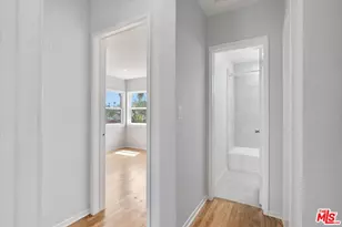 4074 Leimert Blvd, Los Angeles, CA 90008 - Photo 5