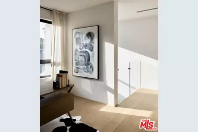 9064 Harland Ave, West Hollywood, CA 90069 - Photo 17