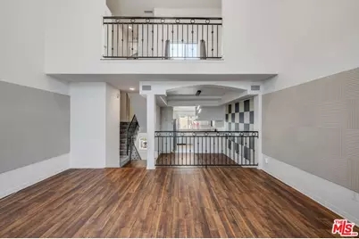10924 Bloomfield St #7, Los Angeles, CA 91602 - Photo 15