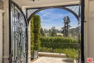 1335 Club View Dr, Los Angeles, CA 90024 - Photo 3