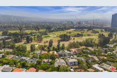 1335 Club View Dr, Los Angeles, CA 90024 - Photo 27