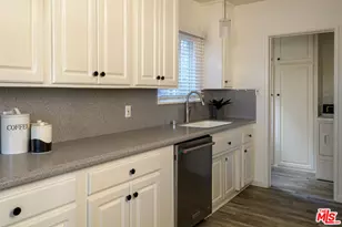 7338 W 91st St, Los Angeles, CA 90045 - Photo 15