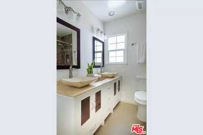 7338 W 91st St, Los Angeles, CA 90045 - Photo 23