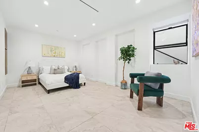 1529 S Point View St, Los Angeles, CA 90035 - Photo 35